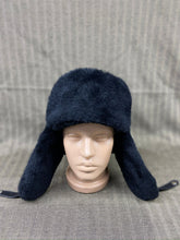 Authentic Unisex Real Sheepskin Shearling Leather Trapper Hat with Fur – Warm Winter Aviator Ushanka hat (Snap-Black)